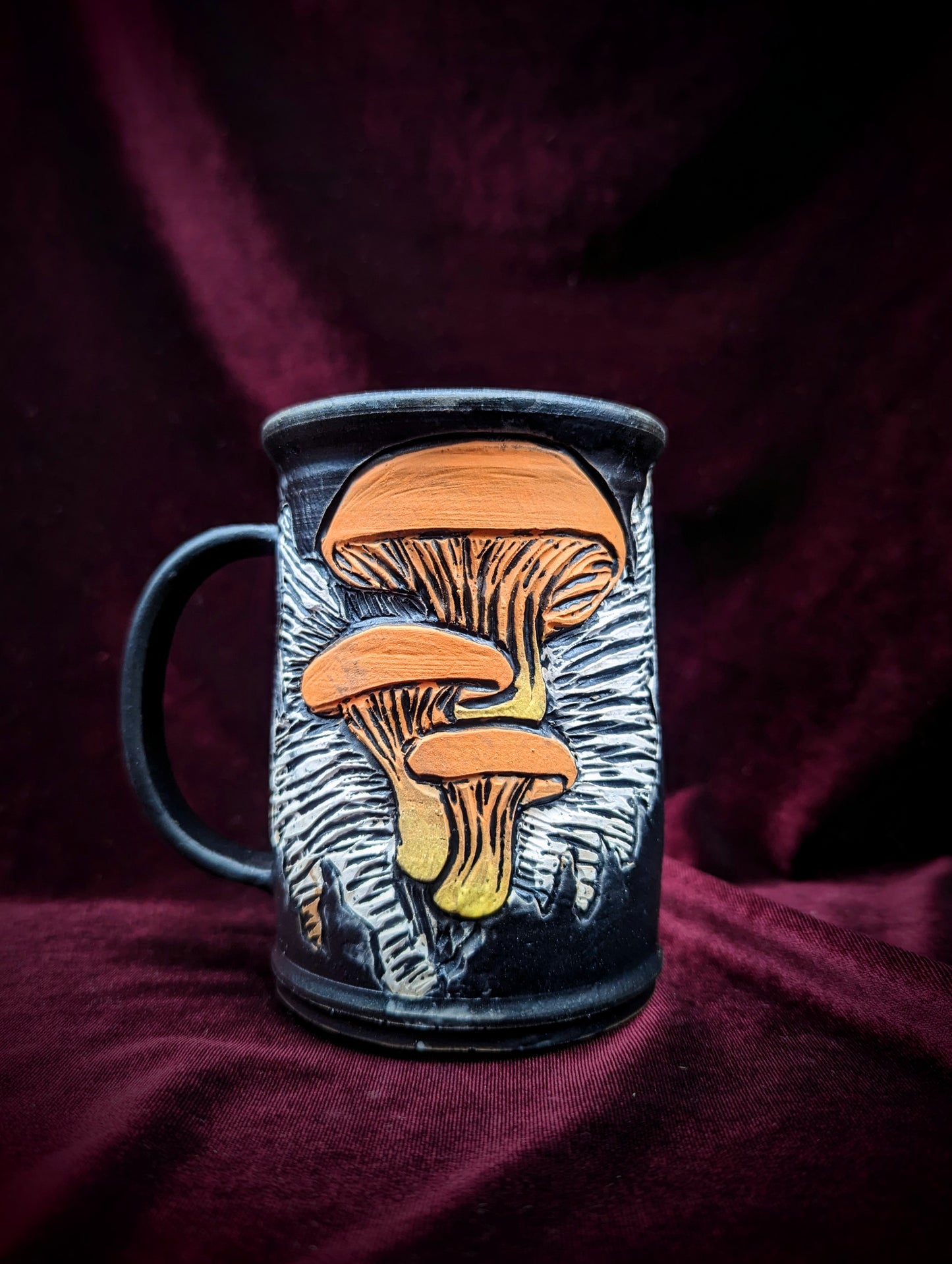 Mushroom Straight Mug - Orange Chanterelle